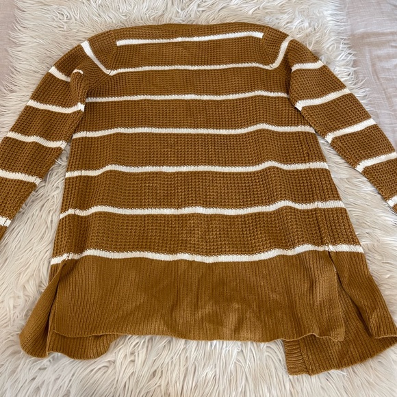 Pink Rose | Striped Cardigan - Picture 12 of 13